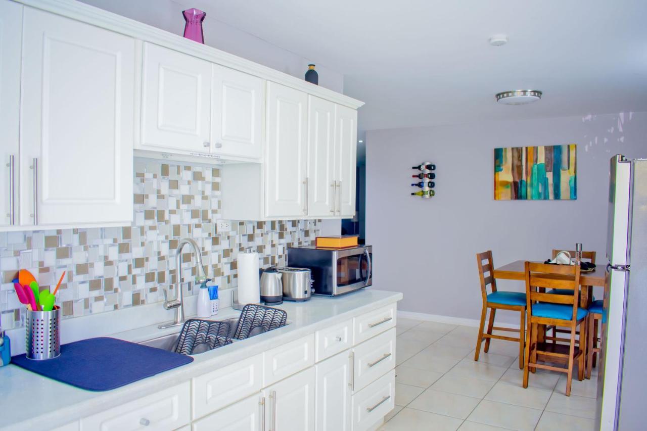 Donhead New Kingston Apt 5 Bagian luar foto