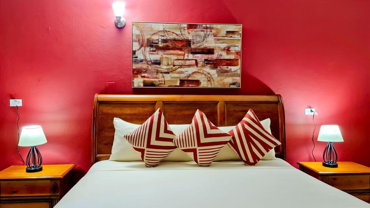 Donhead New Kingston Apt 5 Bagian luar foto