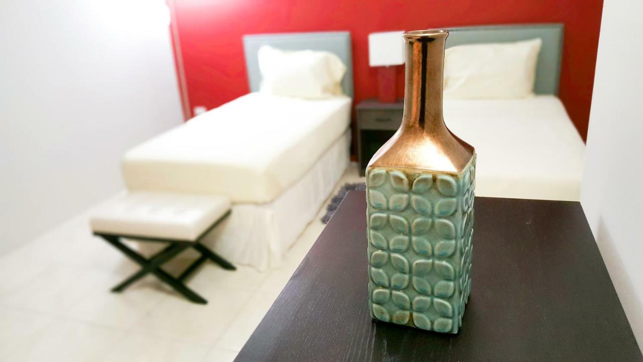 Donhead New Kingston Apt 5 Bagian luar foto